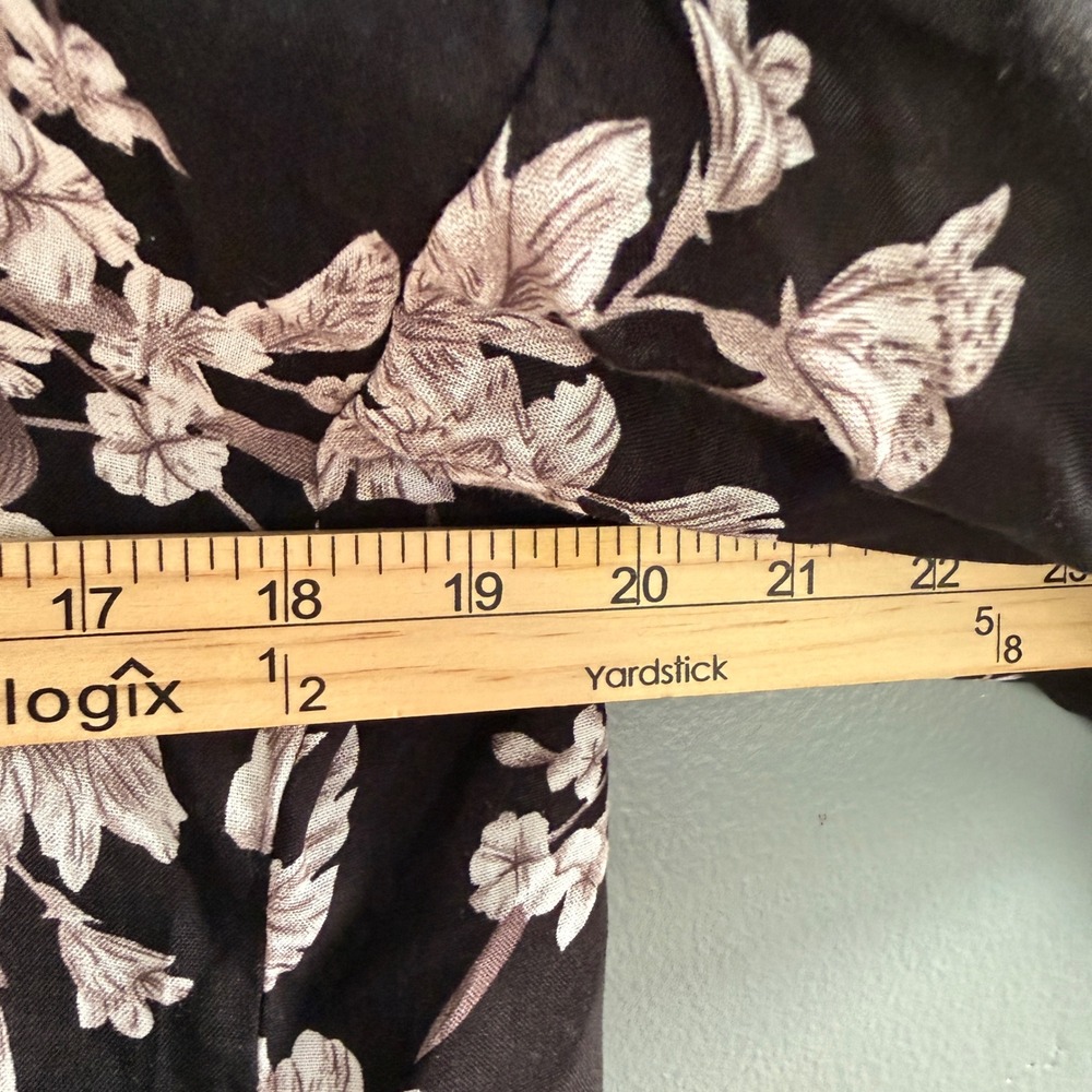 Spiritual Gangster Womens Black Floral Kimono Robe Wrap OS Boho Coverup READ - Picture 8 of 11